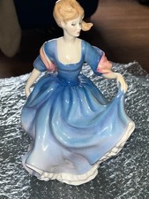 Royal doulton bone china - royal,