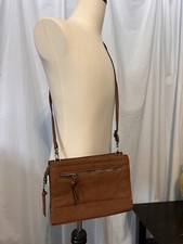 Bueno Women’s Handbag. Adjustable Strap. Brown. Pockets. Simple. Lightweight. 