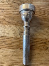 Vincent bach corp trumpet - , 2c