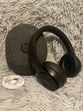 Beats Solo Pro Wireless Active