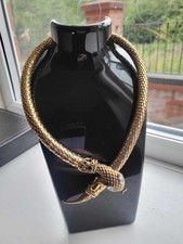 DL Auld Snake necklace set in