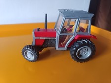 Britains Massey Ferguson MF