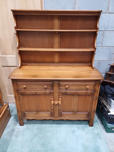 Ercol dresser golden dawn - golden,
