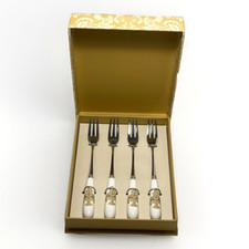 LAURA ASHLEY Beautiful Set of