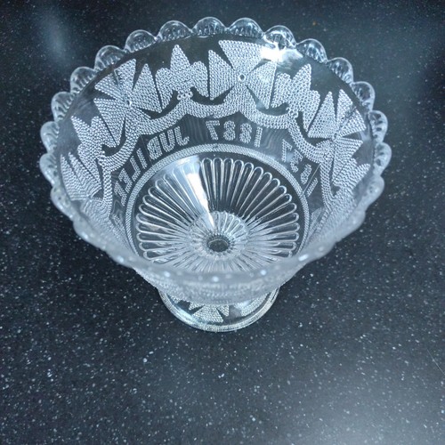 Jubilee queen victoria - victoria, glass