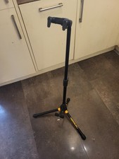 Hercules GS412B Guitar Stand Universal Auto Grip Adjustable Height Used VGC