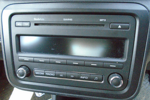 Skoda fabia mk2 - skoda, radio