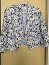 Ladies Papaya Edge To Edge Cropped Jacket Size 14 Lilac And White Flower Design