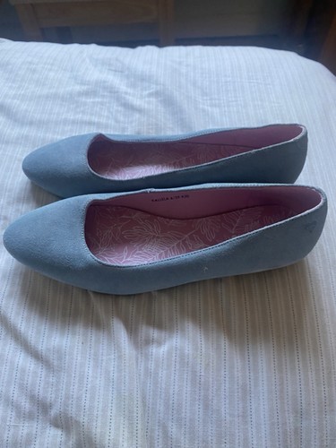 New pair ladies - a,