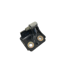 Lower Rear Left Hinge Alfa