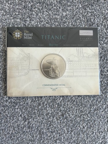 Royal mint 2010 medal - mint,