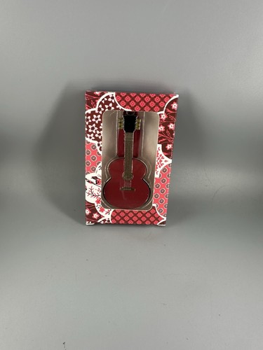 Taylor swift red - taylor, guitar