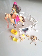Barbie Stable Set With Horse, Accessories And Paddock
