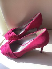 Jacques Vert Cerise  Peep Toe Court Shoes UK 7/40 New Unworn Unboxed