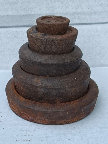 Vintage cast iron - cast,