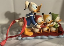 Donald Duck & Nephews Sledding
