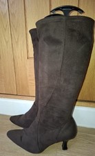 Ladies Knee High Faux Suede Chocolate brown Boots Size 6 extra wide + boot trees