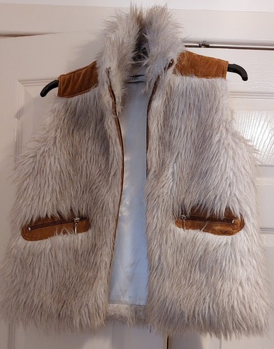 Creamy beige faux fur - creamy/beige,