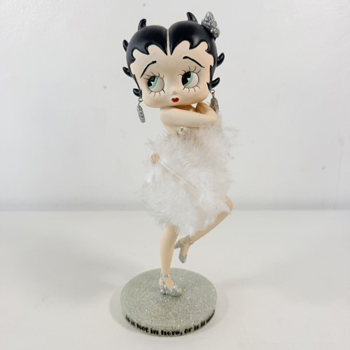 Fan dance betty - betty, westland
