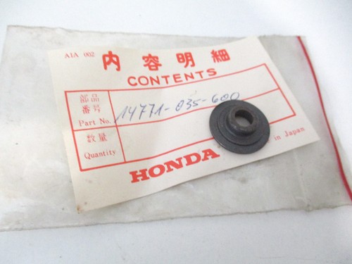 Valve spring plate