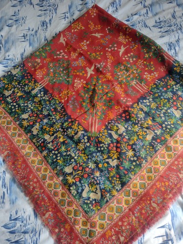 Fine wool shawl - fine,