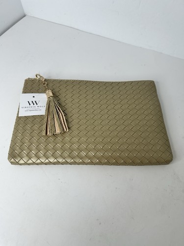 Nwt virginia wolf woven pouch - wolf,