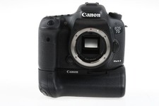 Canon EOS 7D Mark II with