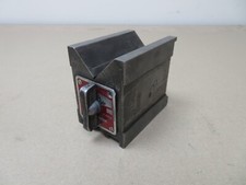 Eclipse No 934 Magnetic Vee Block 2 3/4" W x 4" L x 3 3/4" H In Good Condition