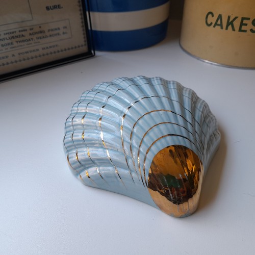 Vintage ceramic clam shell - vintage,