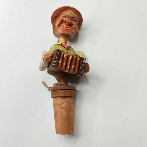 Vintage hand carved wood - hand,