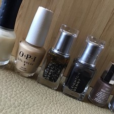 Bottle nail varnish - 6,