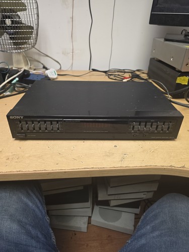 Sony seq 411 - stereo, graphic