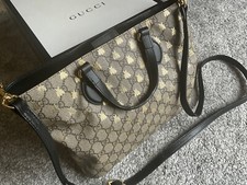 Gucci GG Supreme Gold Bee 2 way Tote Bag