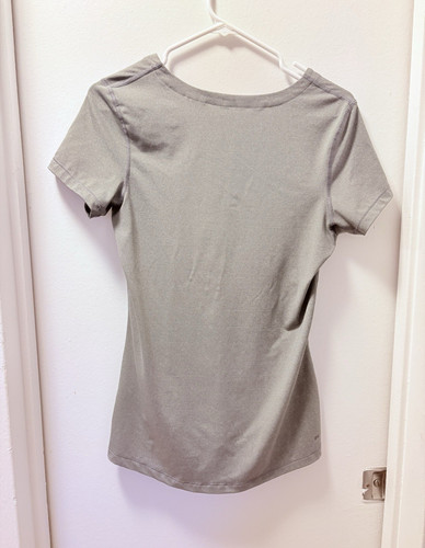 Nike pro women - l, v-neck