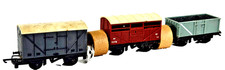 TRI-ANG Rake of 4 T. 71 GOODS WAGON, T. 179 MINERAL TRUCK COAL LOAD TT Gauge