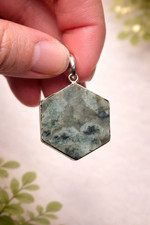 Emerald Tube Hexagon Pendant