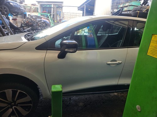 2012 renault clio - 2012,