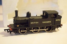 Mainline 37-055 J72 0-6-0 Tank Locomotive, OO gauge, VGC, runs very well, boxed