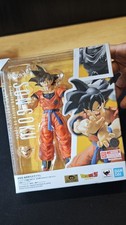 S.H.Figuarts Dragon Ball Son Goku A Saiyan Raised on Earth Figure Bandai Spirits