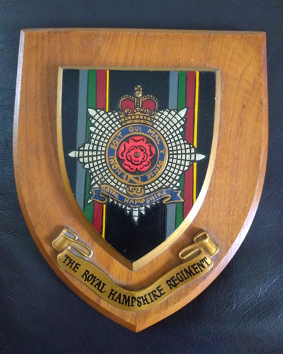 Royal hampshire regiment arms - royal,