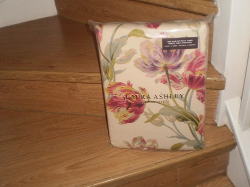 Laura ashley gosford - ashley, cranberry