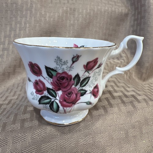 Royal albert bone - china, tea