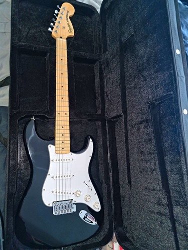 Squier stratocaster black - squier,