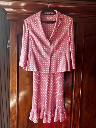 Smart dress and jacket kaliko - and,