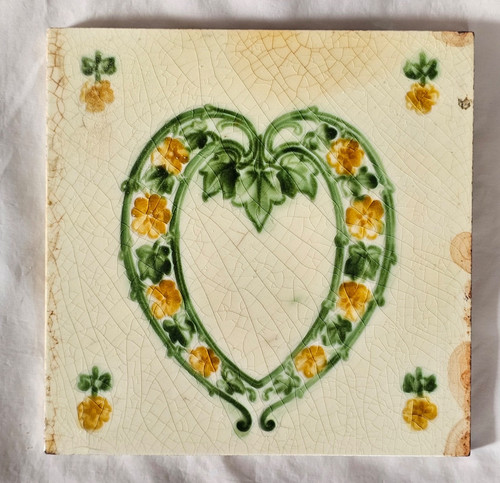 Heart design antique art - antique,