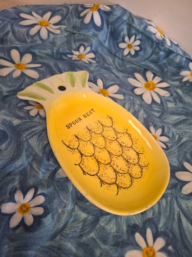 Vintage pinapple spoon - vintage, rest
