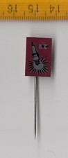 Vintage SPARK PLUG pin badges