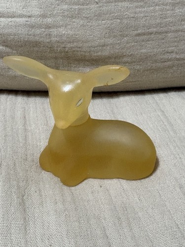 Vintage avon precious - avon, doe