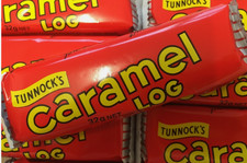 48 Tunnocks Caramel Log Wafer