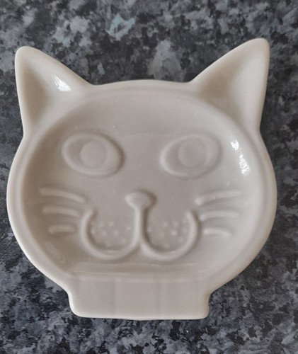 Kikkerland cat face spoon rest - kikkerland,